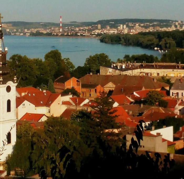 Apartamento Gardos House Above Danube Belgrado Exterior foto