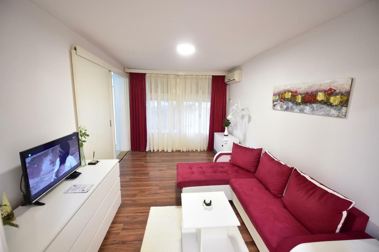 Apartamento Gardos House Above Danube Belgrado Exterior foto